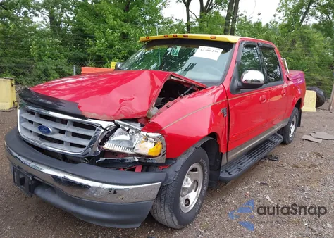 2002 Ford F-150 Lariat/Xlt из США, поврежденный, VIN 1FTRW07L22KB58367